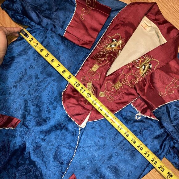 Vintage 1940/50's Japanese Silk Smoking Jacket~Embroidered - Picture 9 of 10